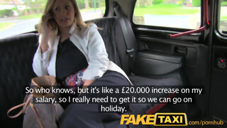 FakeTaxi állásinterjú utáni nedves baszás