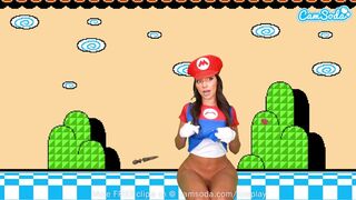 Sisi Rose nagy seggű cosplayje super mario makerben punci squirt órással