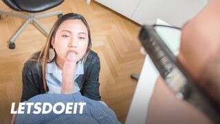 May Thai ázsiai vonzereje külföldi heves szex után arcba fröccsenő gyönyör