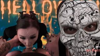 Halloween éjjelén fiút idéztem, de démon érkezett, és a szenvedély kitört