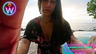 WifeBucket Vágyai - Érzéki MILF Lovagol a Naplementében Nagy Mellekkel és Szenvedéllyel