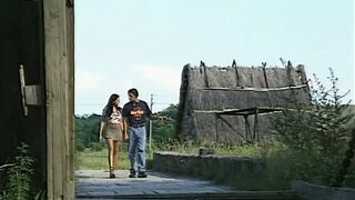 MILF-ek mohó torkával mélyen nyelnek, aztán forró adaggal tölti őket a szájukban teljes film